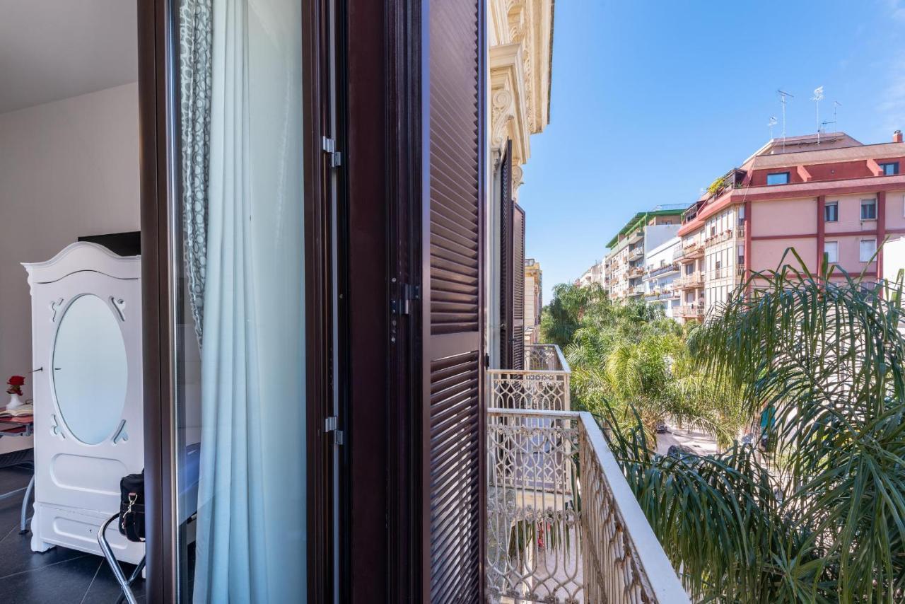 Maria Vittoria Charming Rooms And Apartments Brindisi Exterior photo