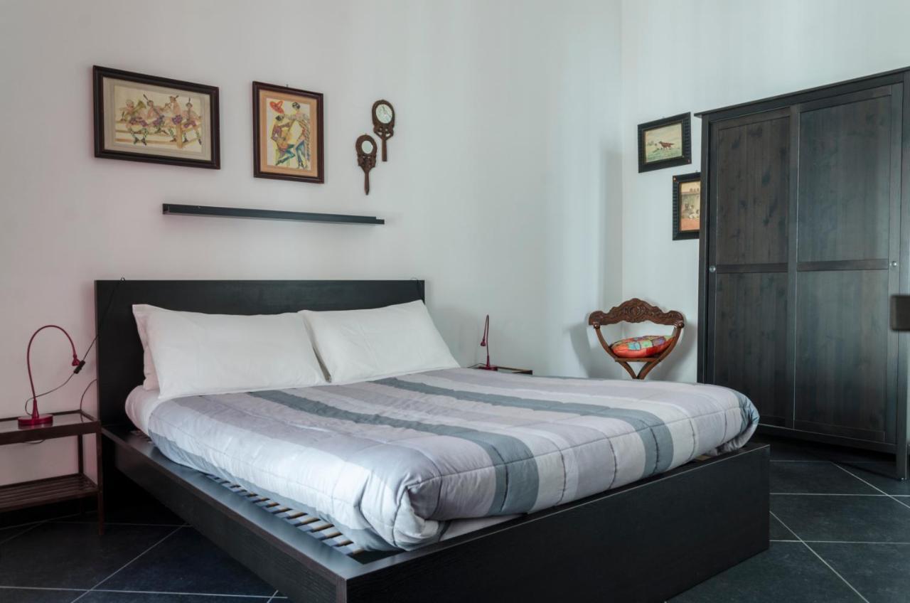 Maria Vittoria Charming Rooms And Apartments Brindisi Exterior photo